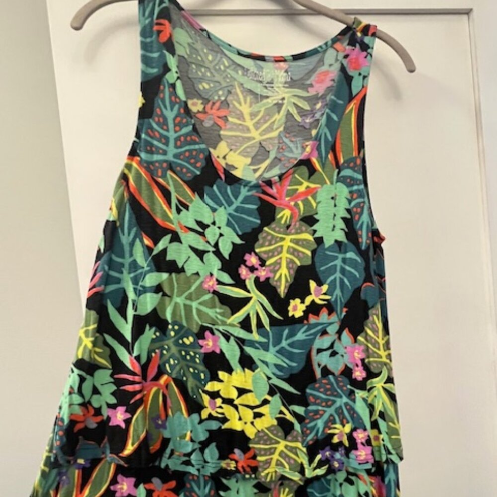 Latched Mama Boyfriend Nursing Swing Tank